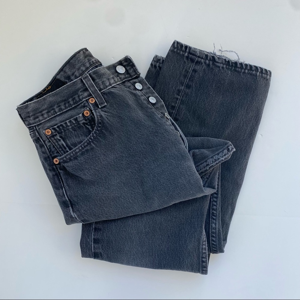 Levi's Straight Leg Jeans in Washed Black